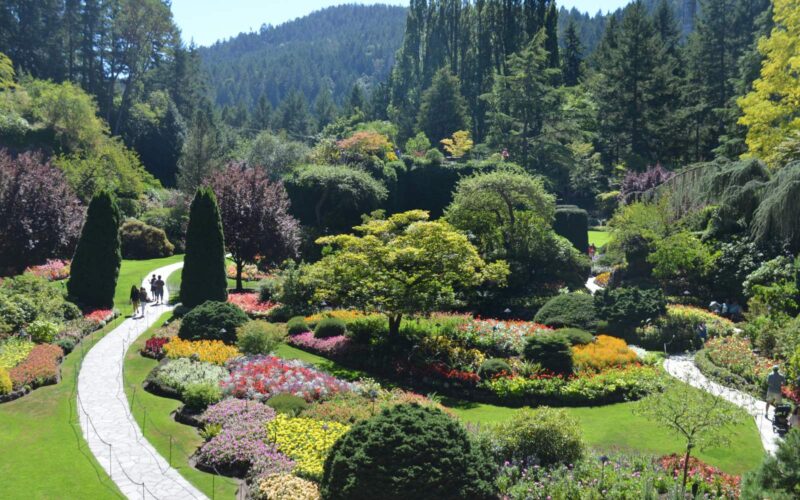 An article describing how to get to Butchart Gardens from Vancouver.